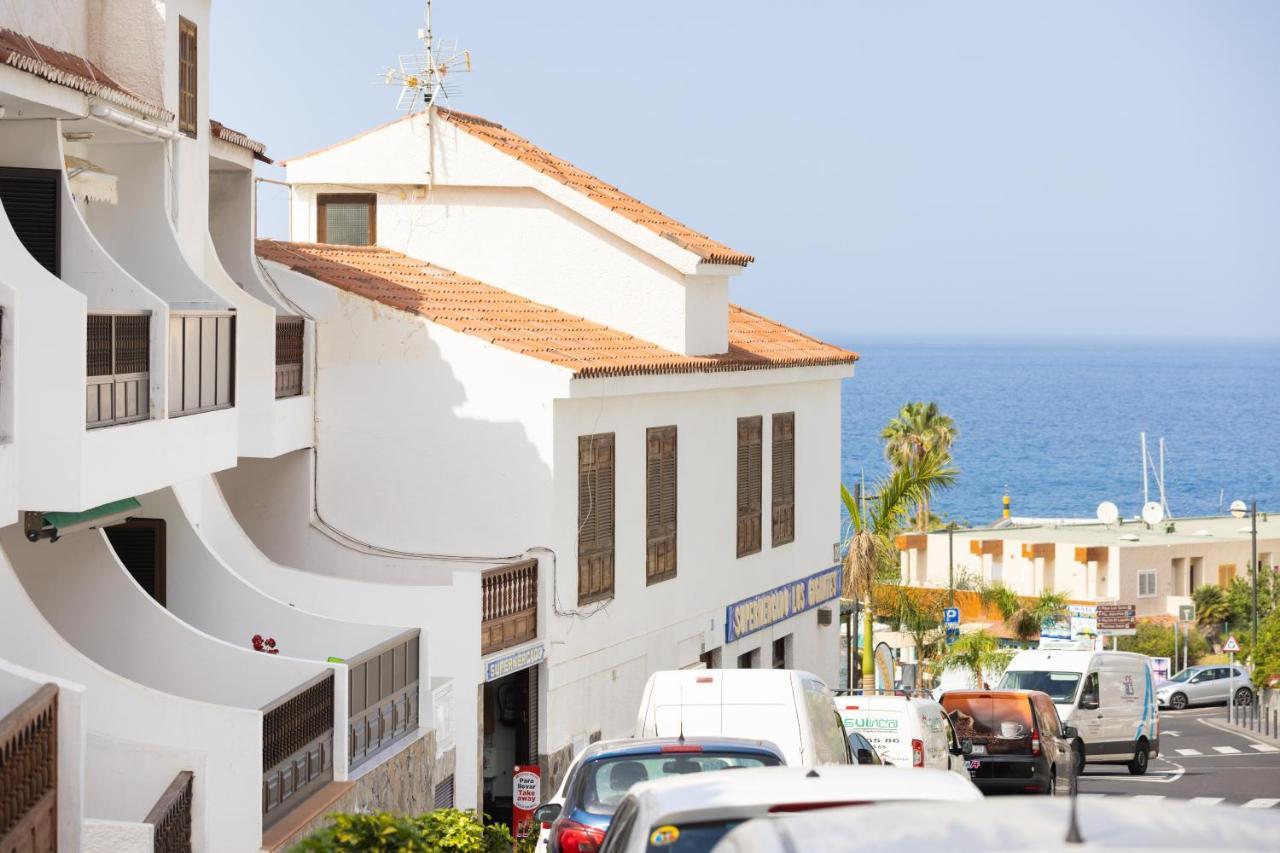 Santana Holidays By Sunkeyrents Apartment Acantilado de los Gigantes Exterior foto